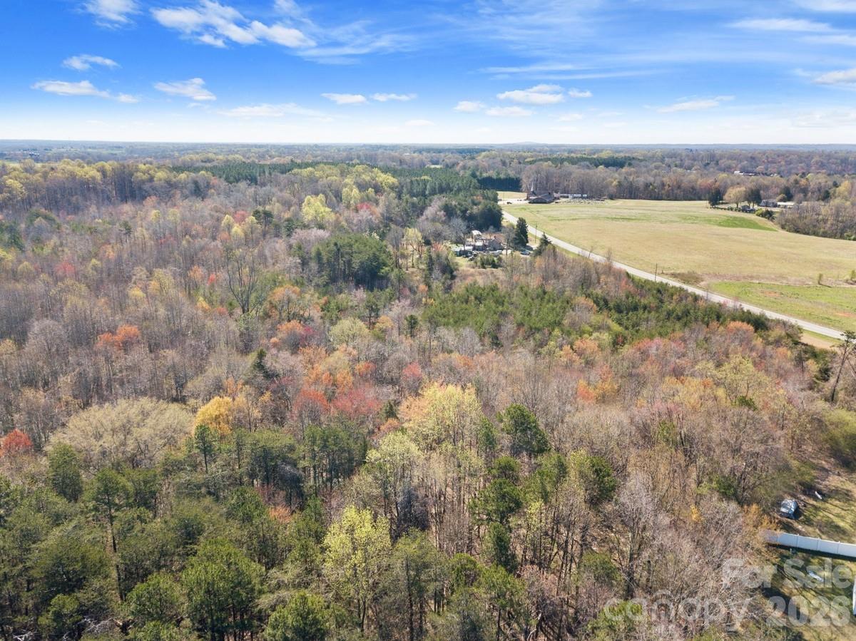 879 E Memorial Highway Harmony NC 28634