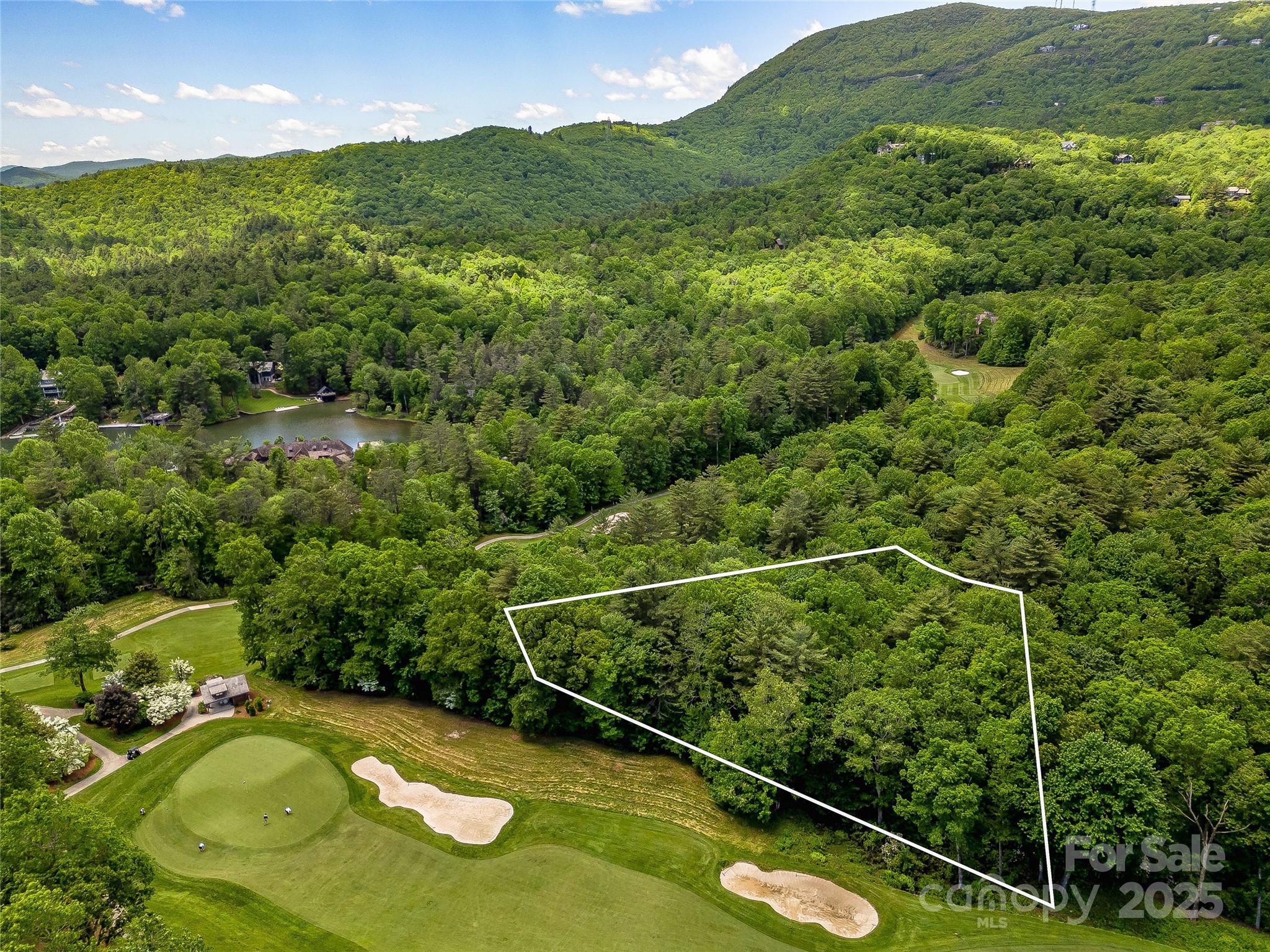 J 33 Cherokee Point Lake Toxaway NC 28747