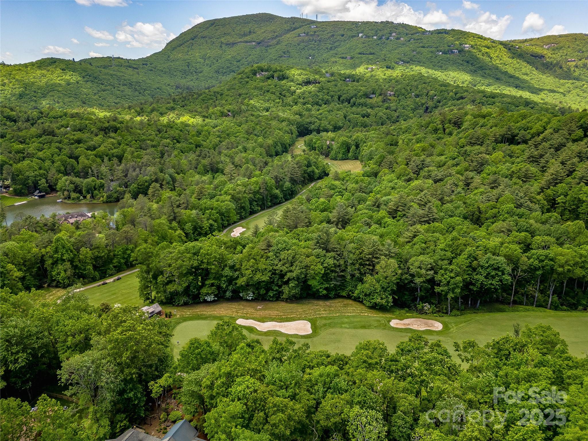 J 33 Cherokee Point Lake Toxaway NC 28747