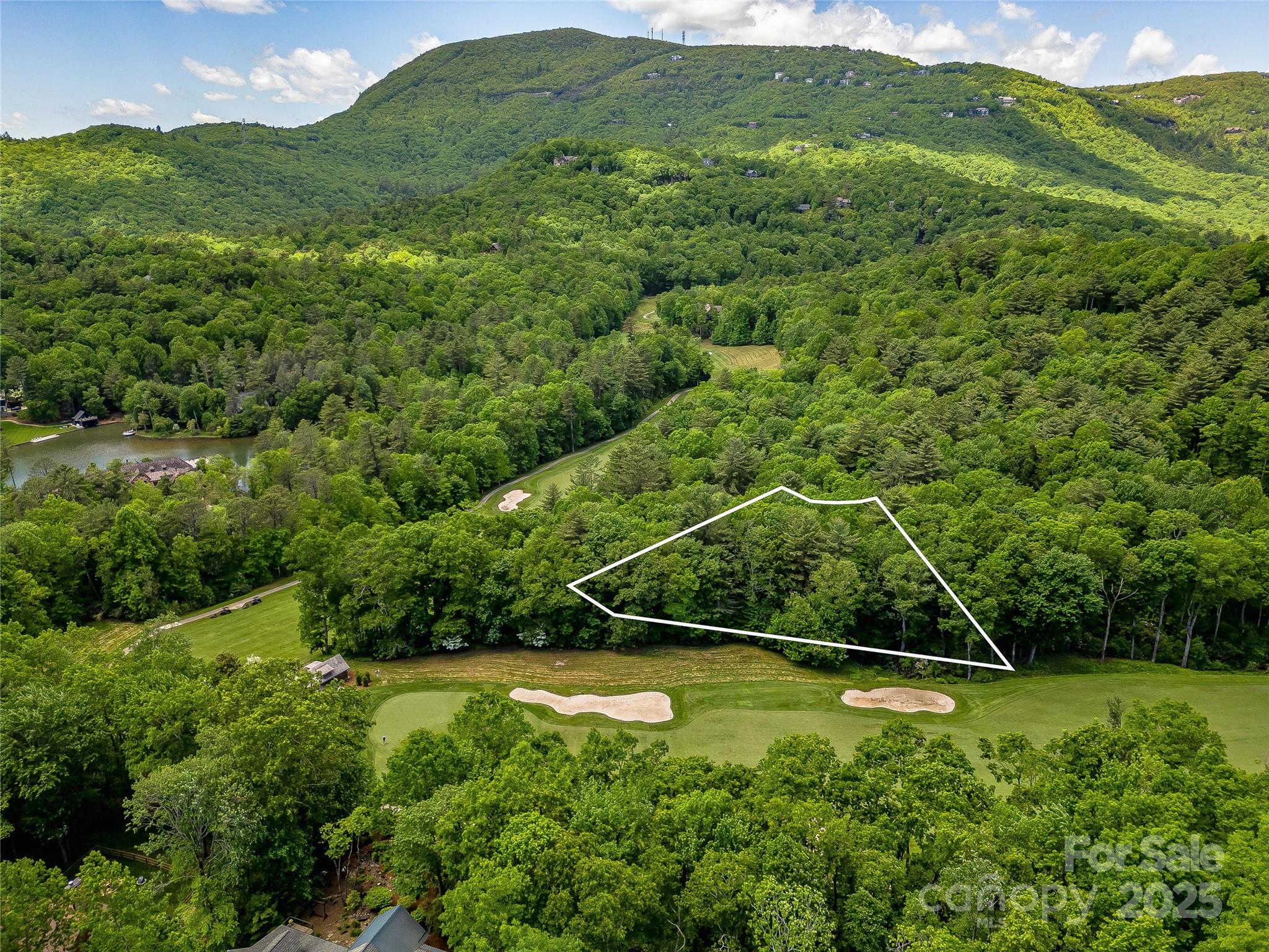 J 33 Cherokee Point Lake Toxaway NC 28747