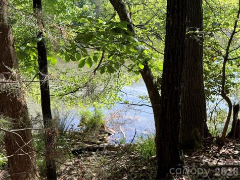 18524 Mainsail Court Lancaster SC 29720