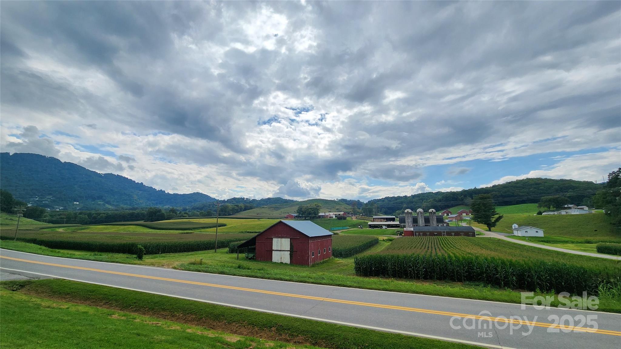 8625-06-2360 Racoon Road N Waynesville NC 28786