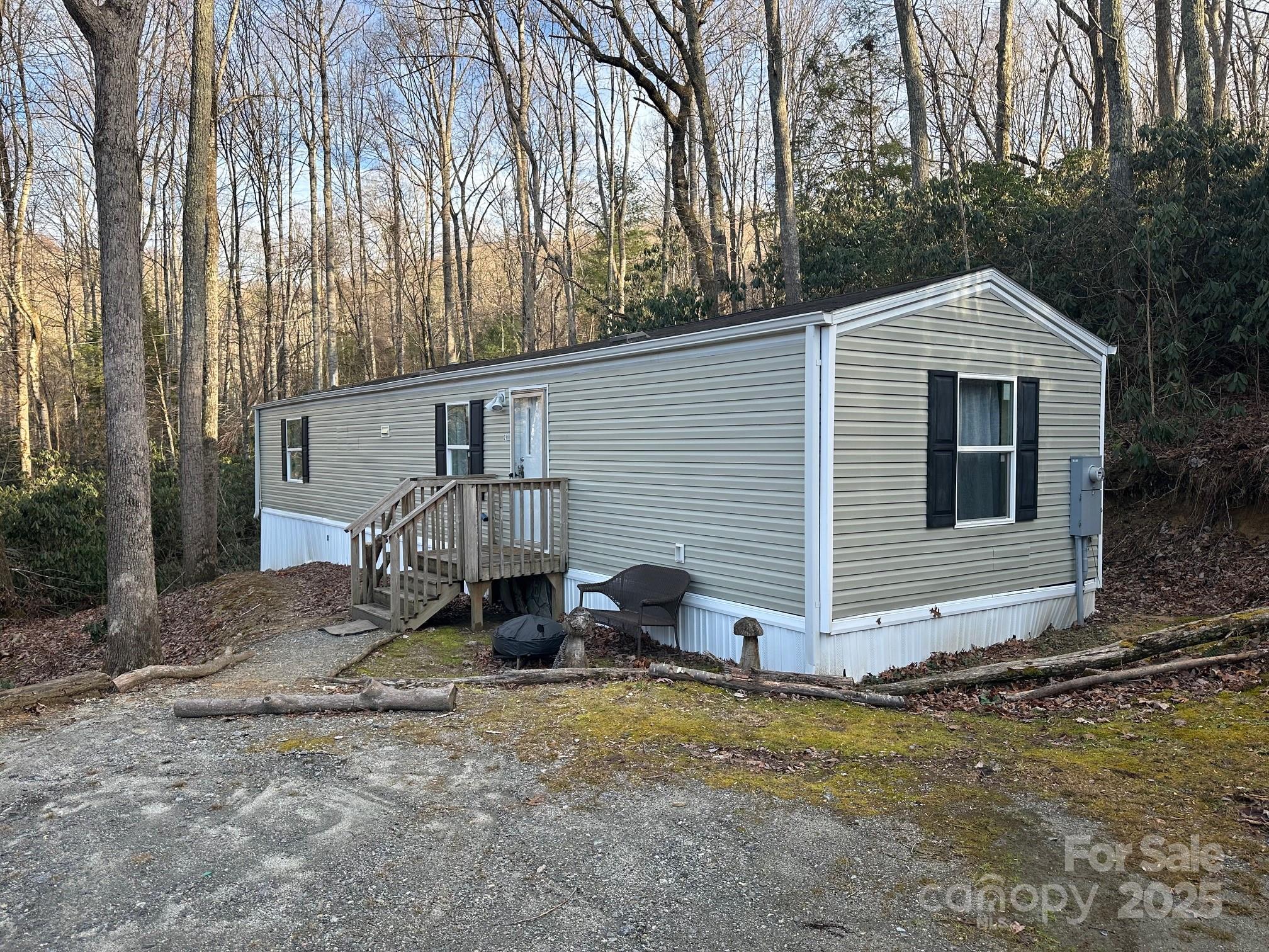 21 Vicki Ambrose Drive Fletcher NC 28732