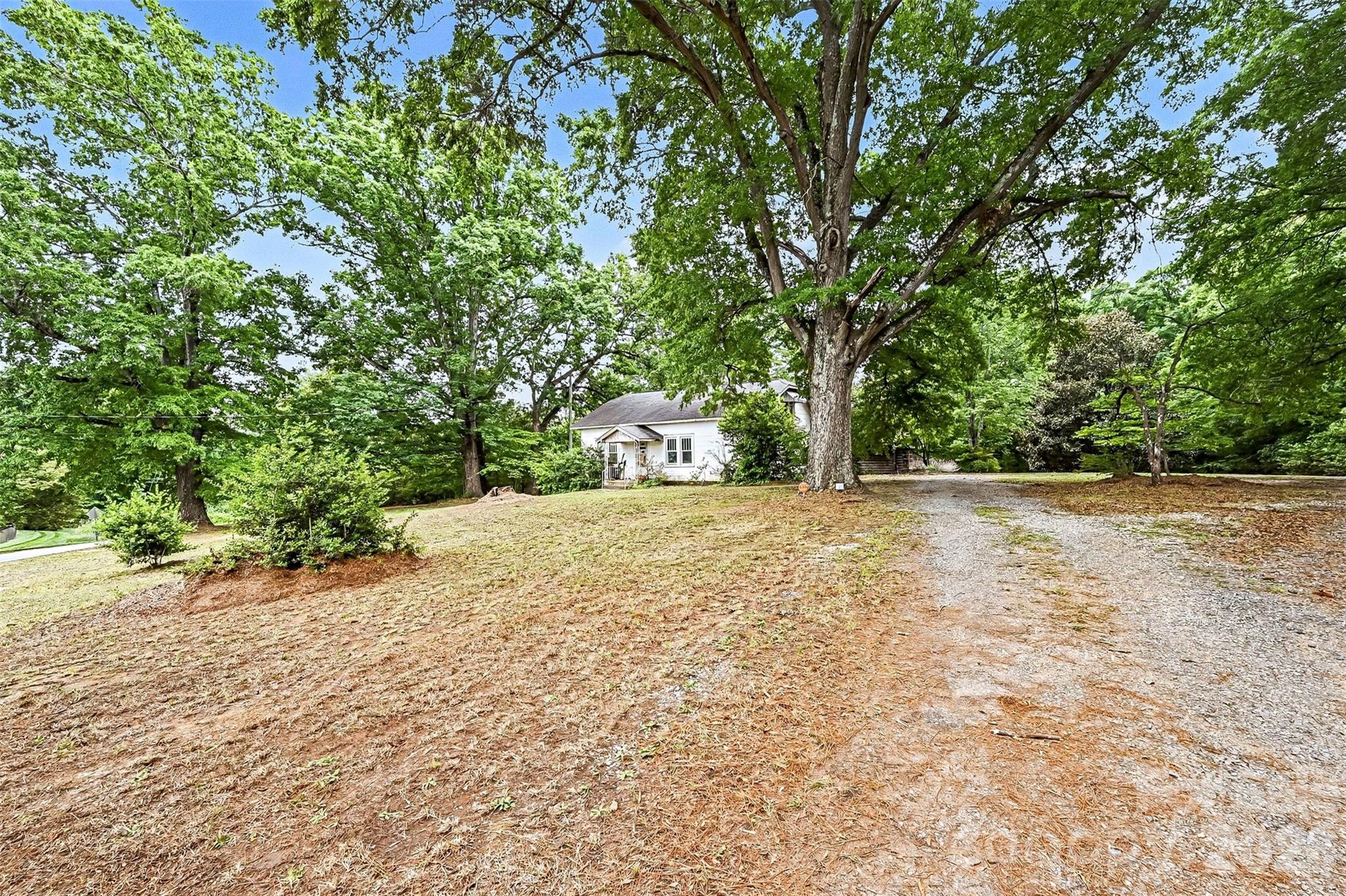 1116 Medlin Road Monroe NC 28112