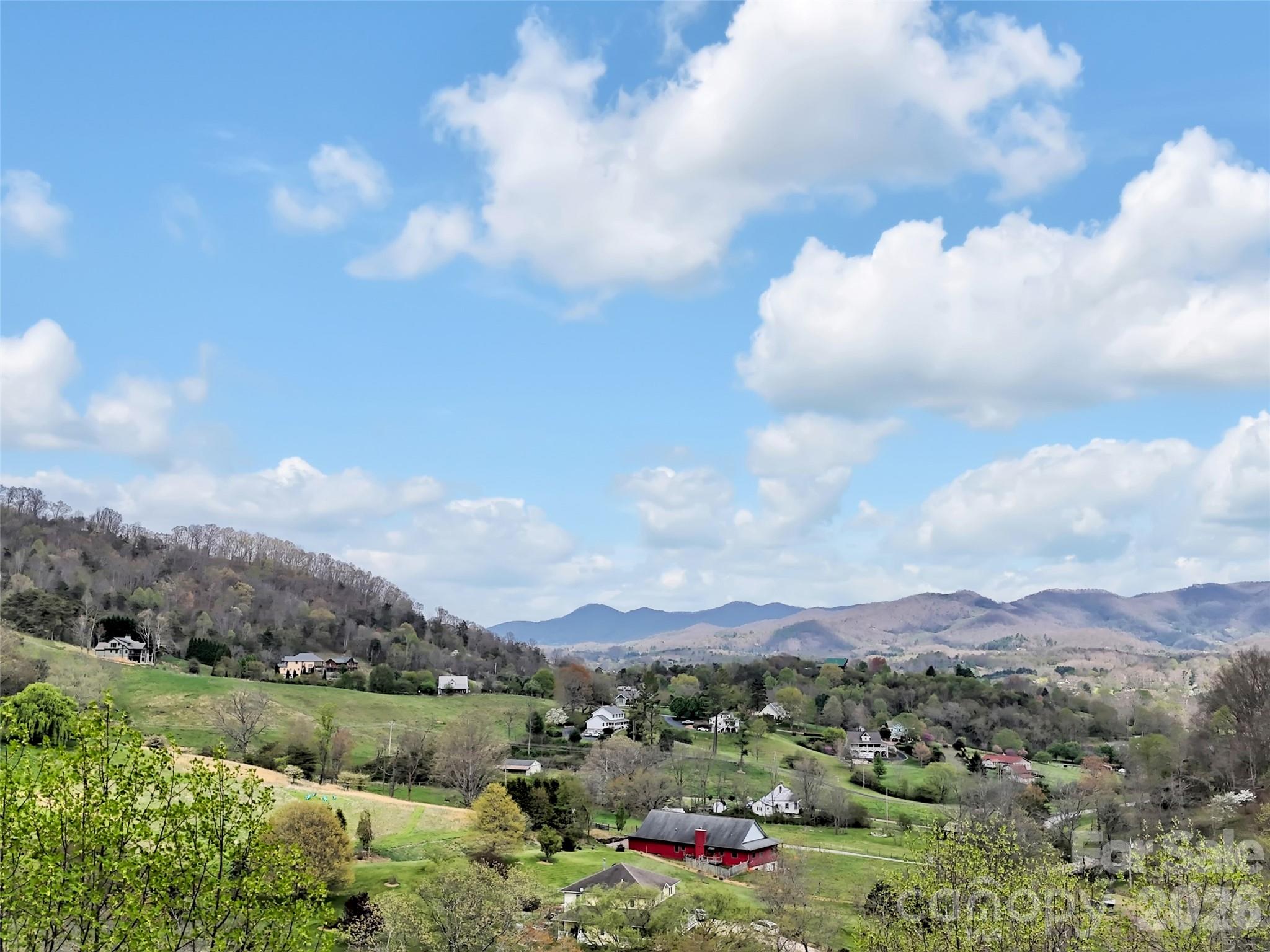 676 Cathey Cove Road Waynesville NC 28786