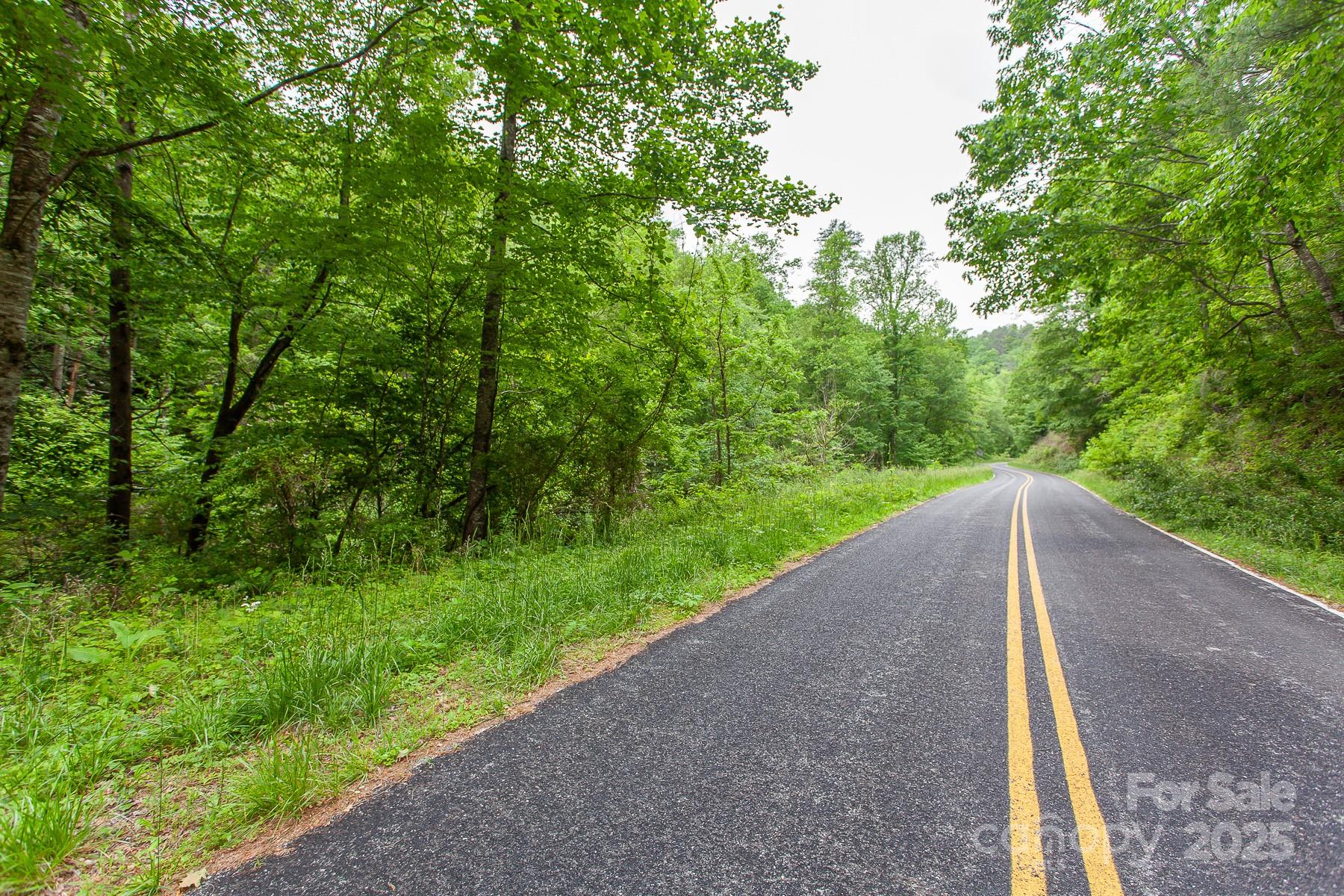 399 Shell Stand Road Almond NC 28702