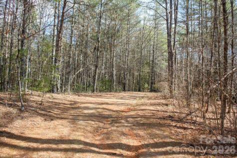 5515 Narrow Guage Drive Collettsville NC 28611