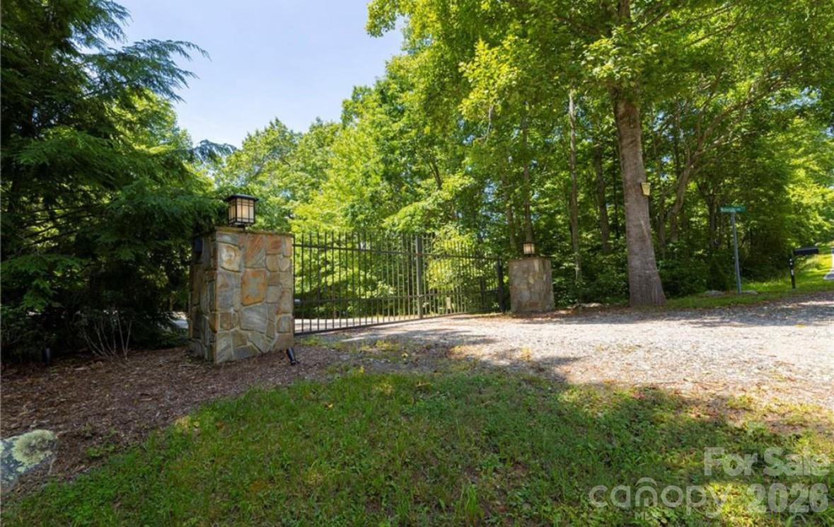 00 Rabbit Hop Road Spruce Pine NC 28777