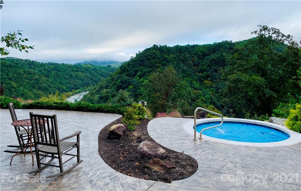 141 River Club Trail Marshall NC 28753