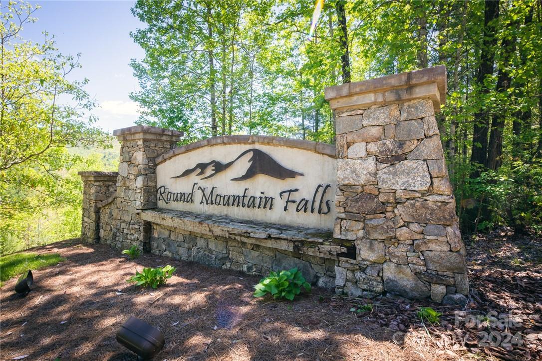 79 Peppervine Circle Rosman NC 28772