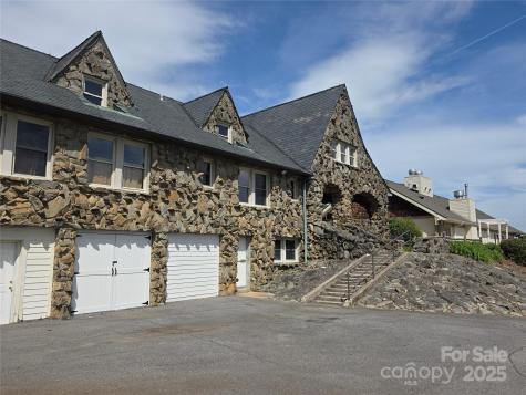 99999 Red Oak Drive Mills River NC 28759
