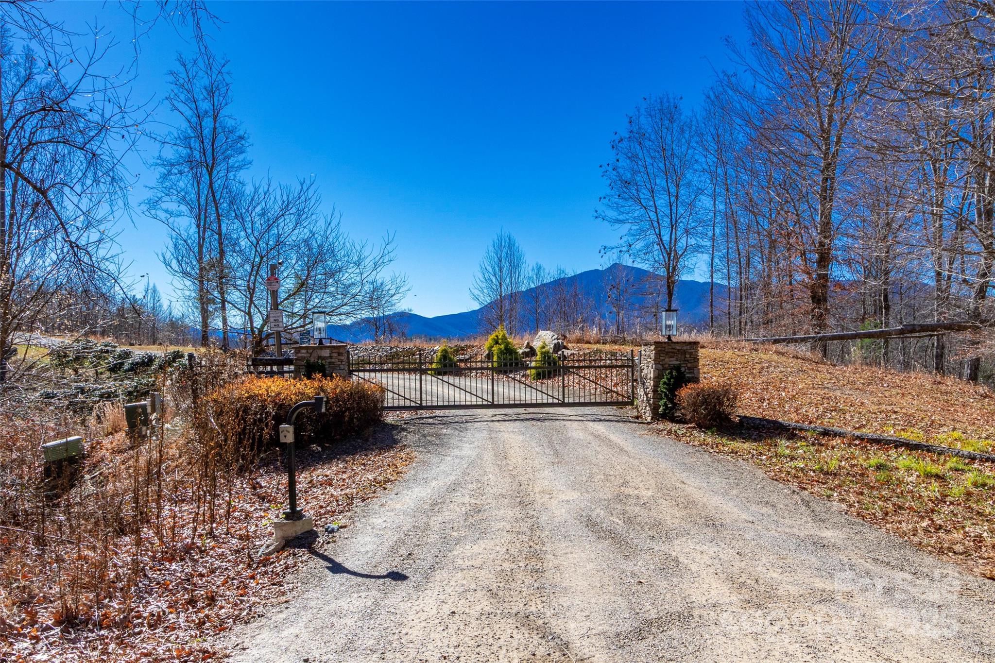00000 High Peak Ridge Green Mountain NC 28740