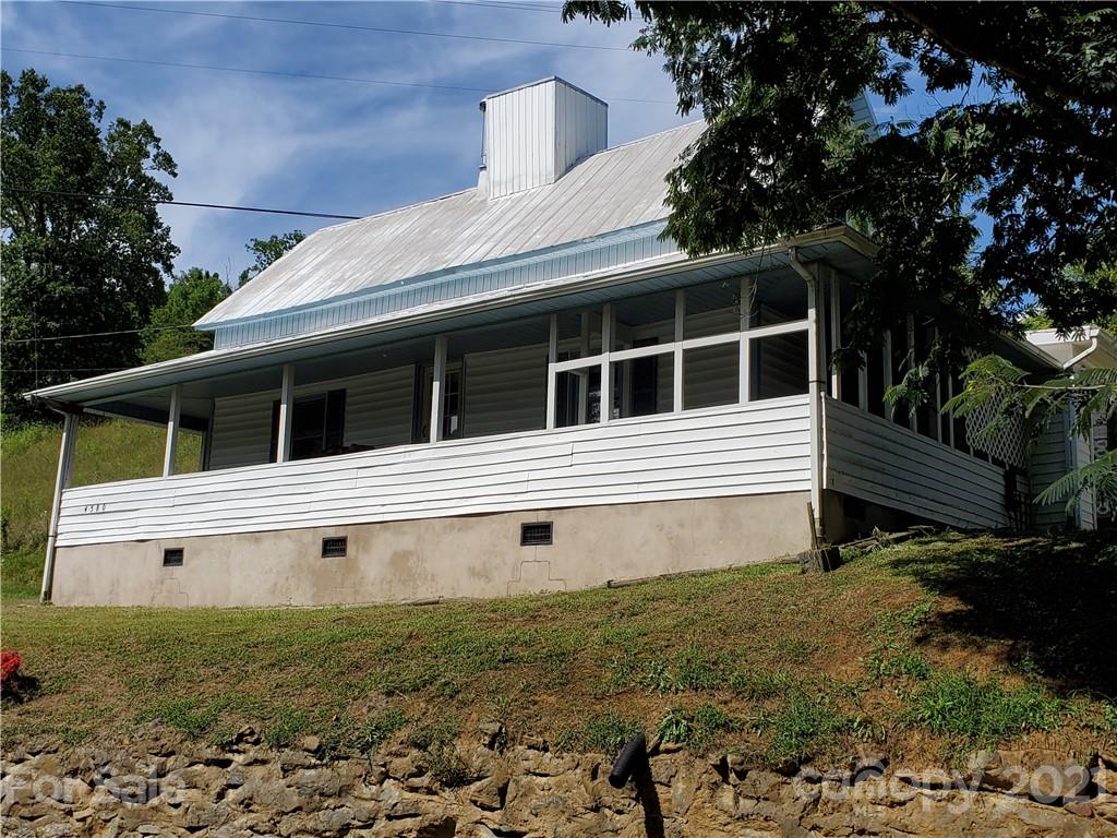 4580 Little Pine Road Marshall NC 28753