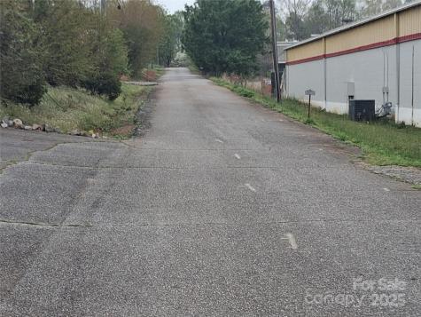 2299 Magnolia Place Morganton NC 28655