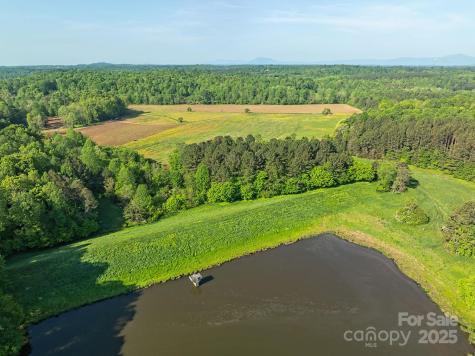 4444 Groves Road Union Mills NC 28167