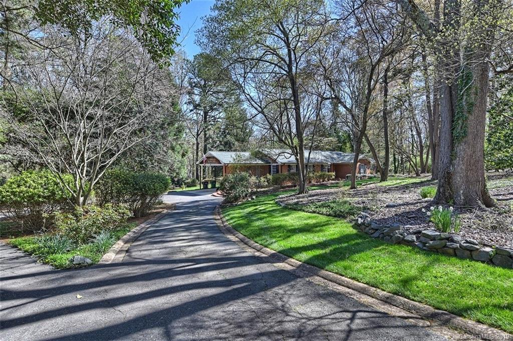 517 Highland Forest Drive Charlotte NC 28270