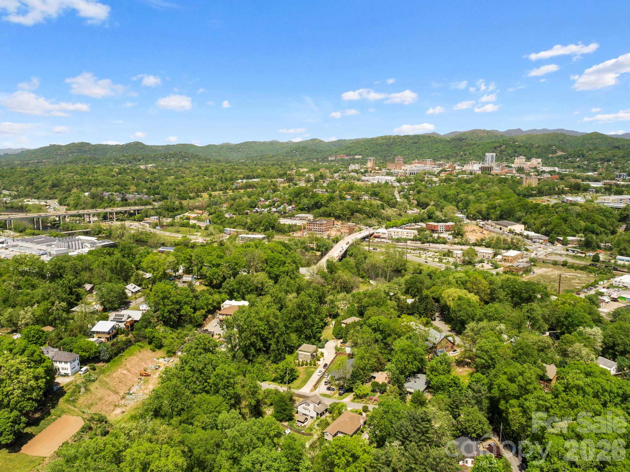 20 Riverlink Lane Asheville NC 28806