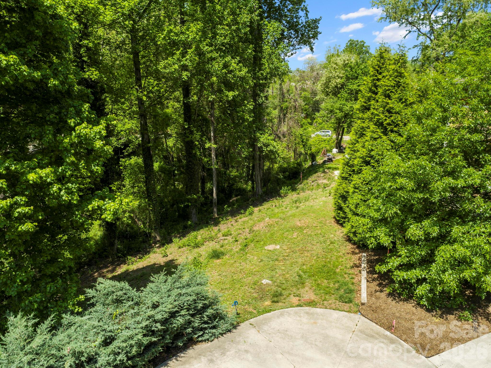 20 Riverlink Lane Asheville NC 28806