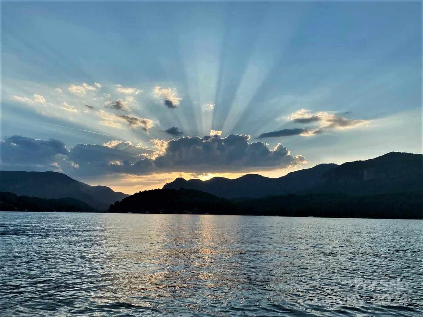 306 Rock Ledge Drive Lake Lure NC 28746