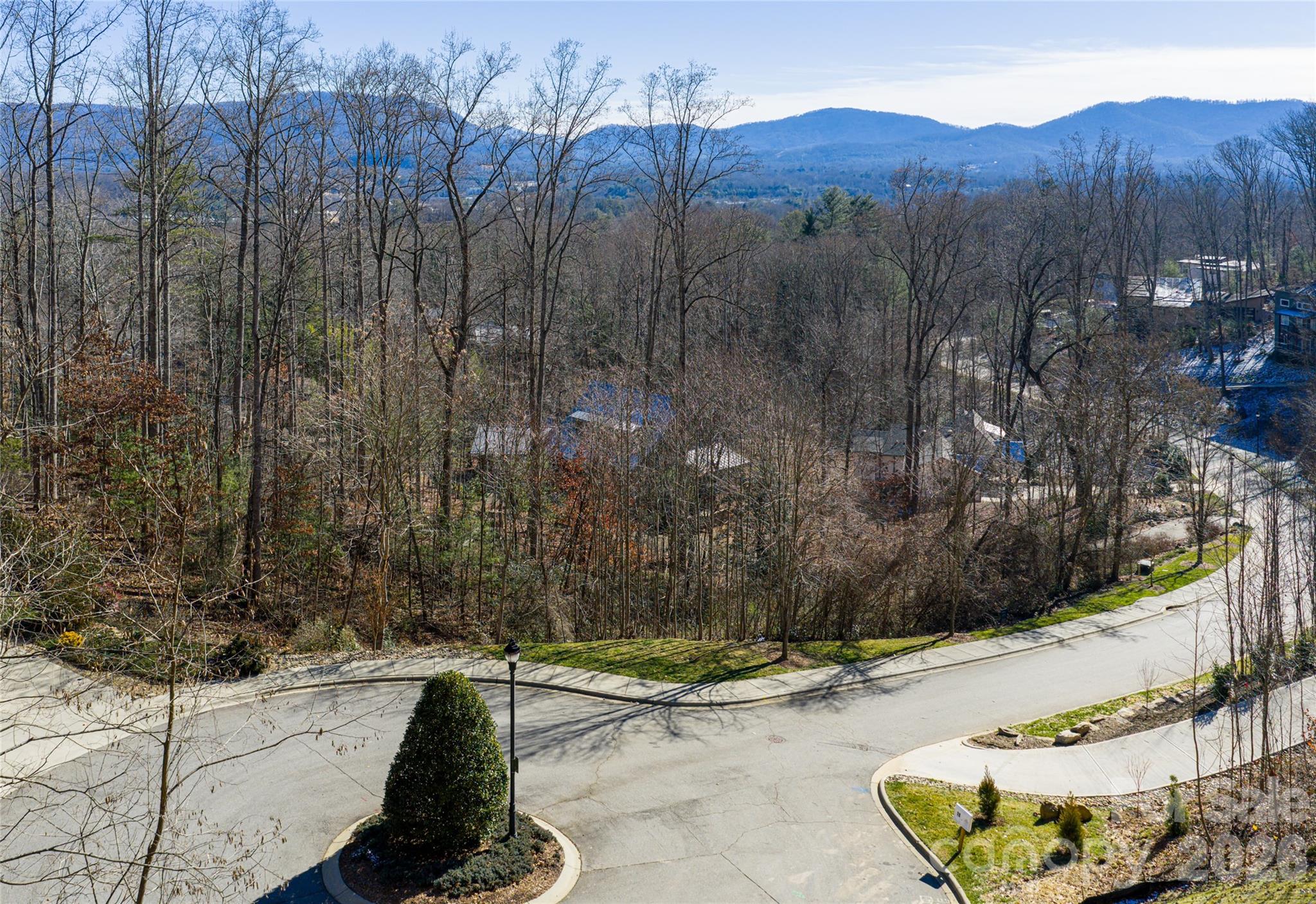 15 La Grange Drive Asheville NC 28805
