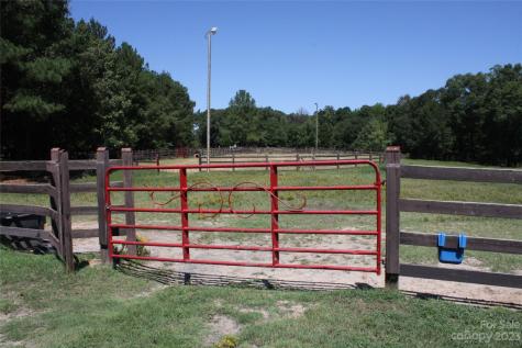 844 Bellegray Road Clover SC 29710