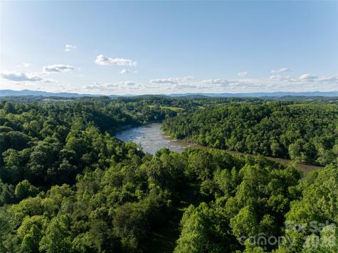 124 Lilikoi Lane Asheville NC 28804