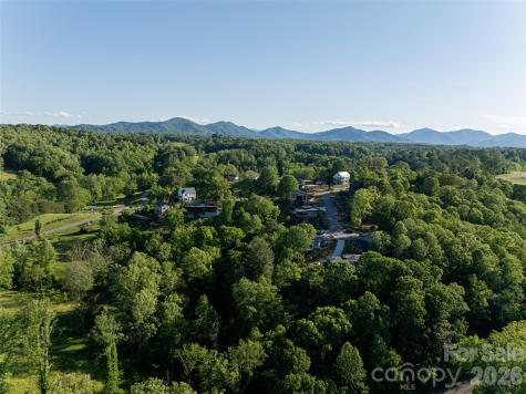 124 Lilikoi Lane Asheville NC 28804