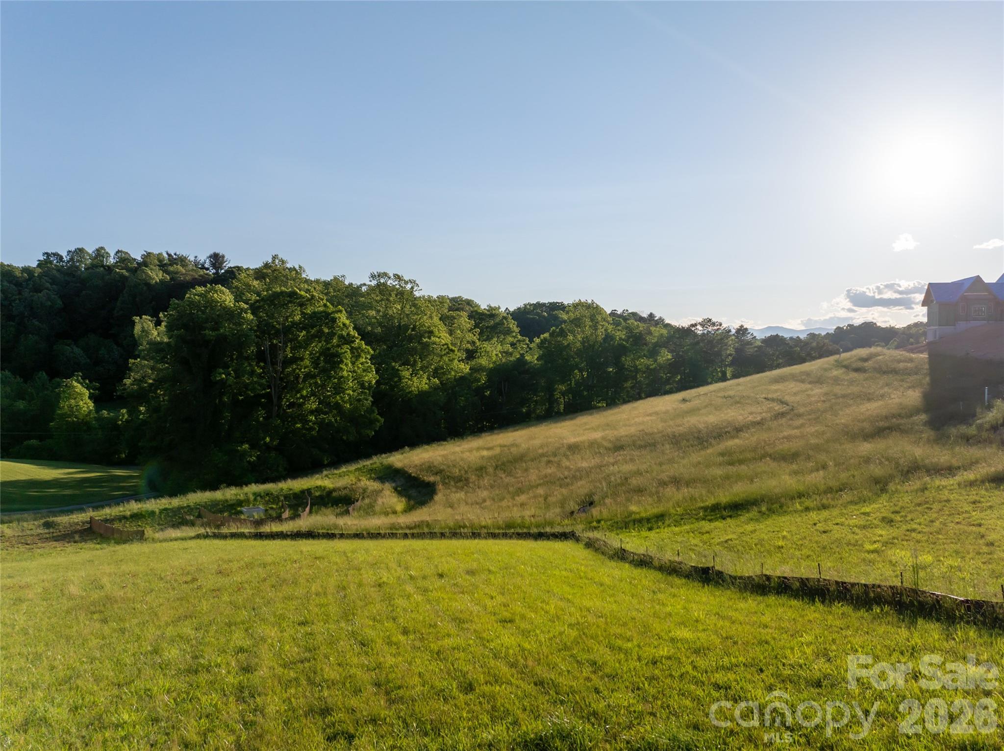 124 Lilikoi Lane Asheville NC 28804
