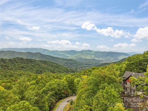 621 Macallan Drive Waynesville NC 28786