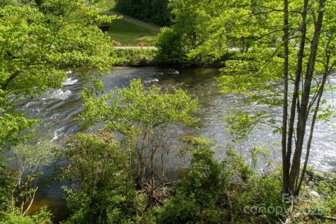 316 River Club Drive Cullowhee NC 28723