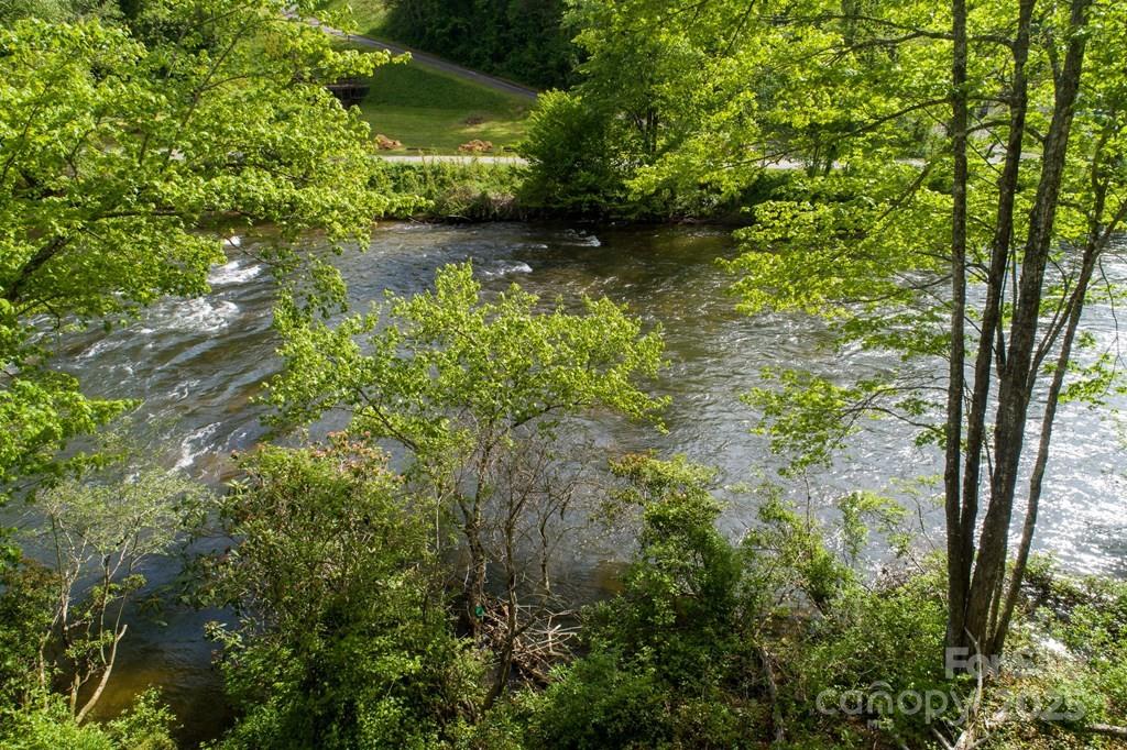 316 River Club Drive Cullowhee NC 28723