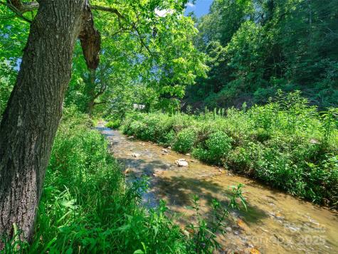 9065 Nc 63 Highway Leicester NC 28748