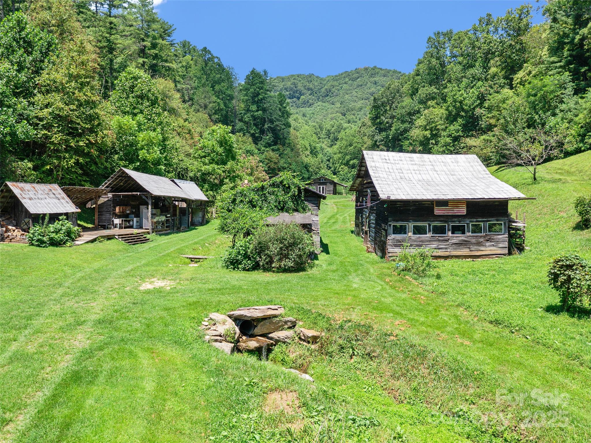9065 Nc 63 Highway Leicester NC 28748