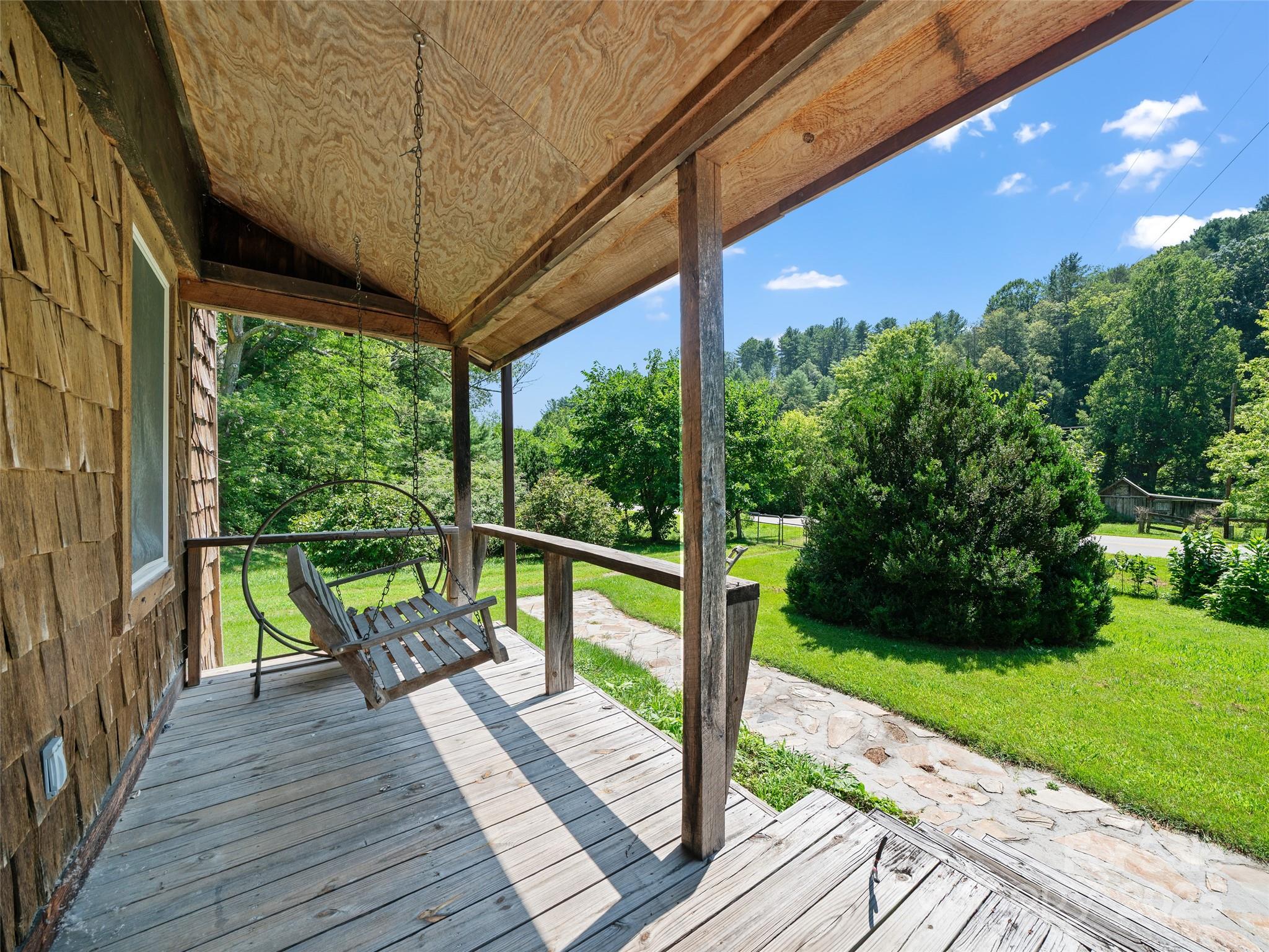 9065 Nc 63 Highway Leicester NC 28748