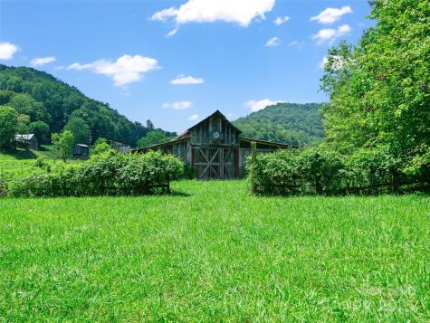 9065 Nc 63 Highway Leicester NC 28748