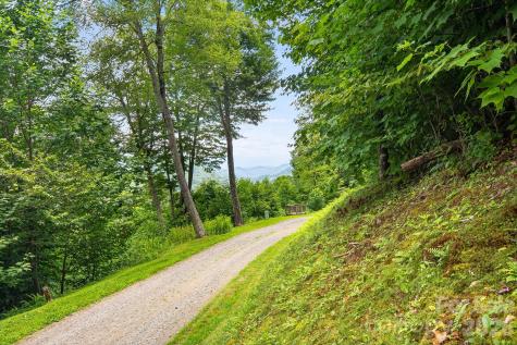 17 Mountain Gait Drive Mars Hill NC 28754