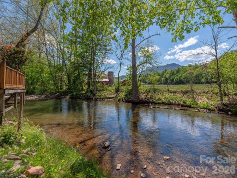 24 Aqua Vista Loop Waynesville NC 28785