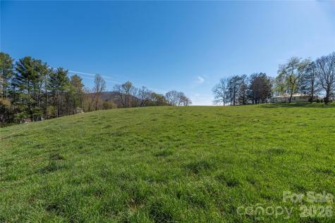 284 Woodland Church Road Clyde NC 28721