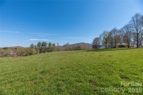 284 Woodland Church Road Clyde NC 28721