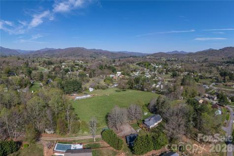 284 Woodland Church Road Clyde NC 28721
