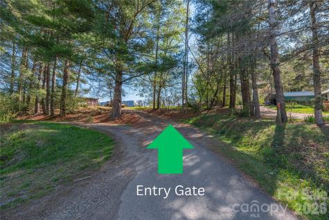 284 Woodland Church Road Clyde NC 28721