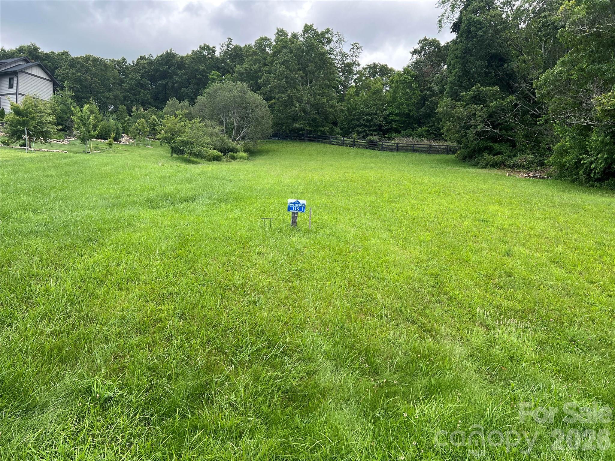 4642 Bearwallow Mountain Road Hendersonville NC 28792