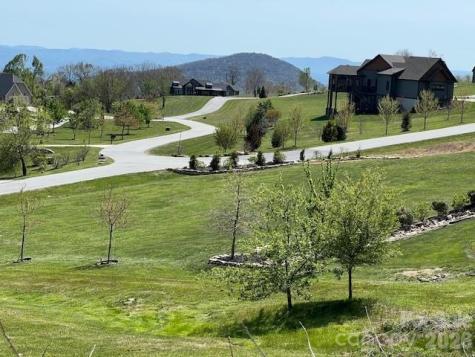 4642 Bearwallow Road Hendersonville NC 28792