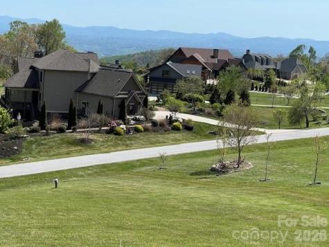 4642 Bearwallow Road Hendersonville NC 28792