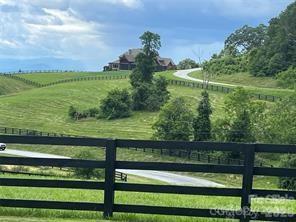 4642 Bearwallow Road Hendersonville NC 28792