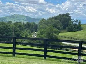 4642 Bearwallow Mountain Road Hendersonville NC 28792