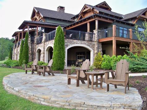 4642 Bearwallow Road Hendersonville NC 28792