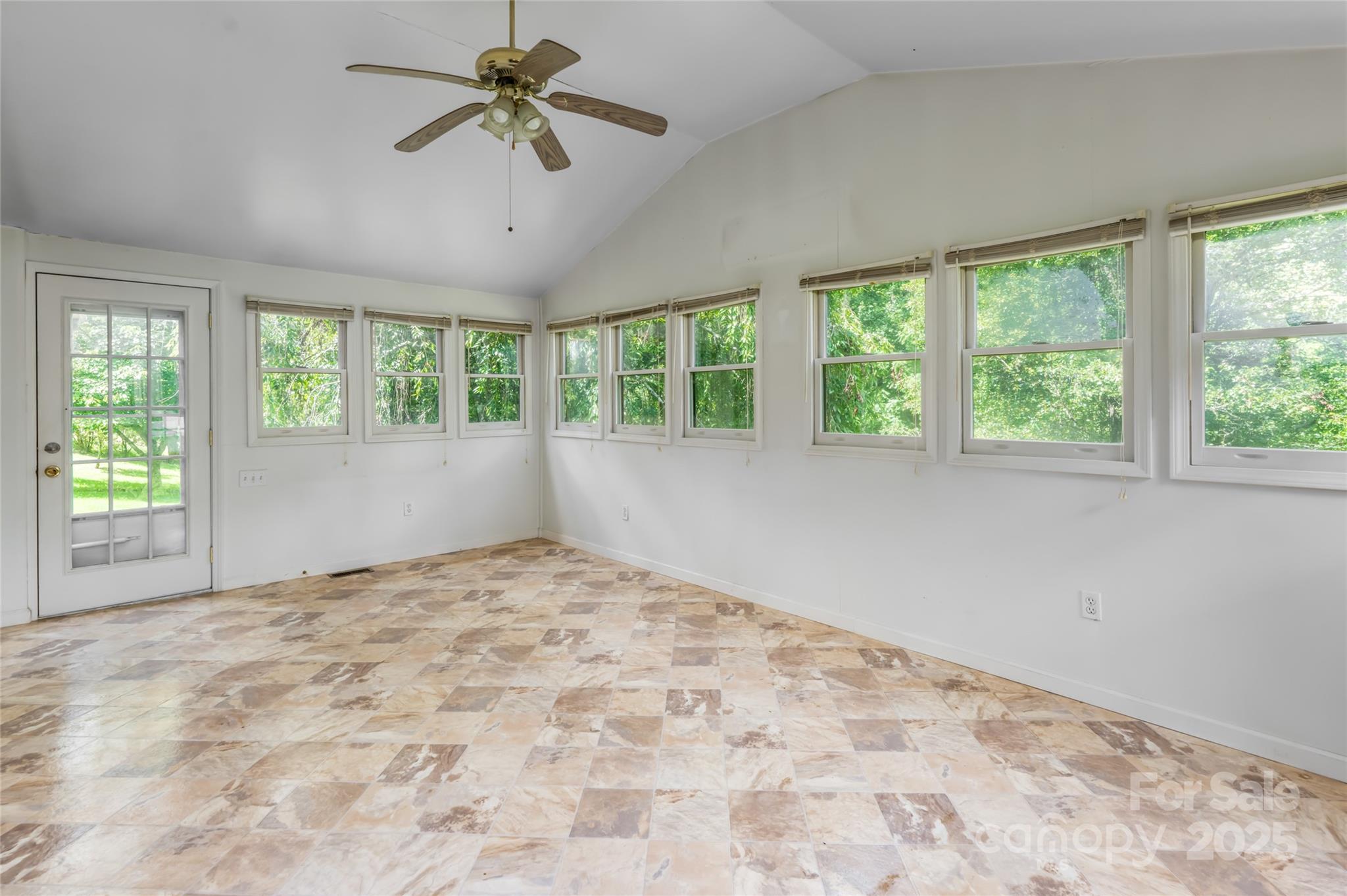 25 Elkins Branch Road Weaverville NC 28787