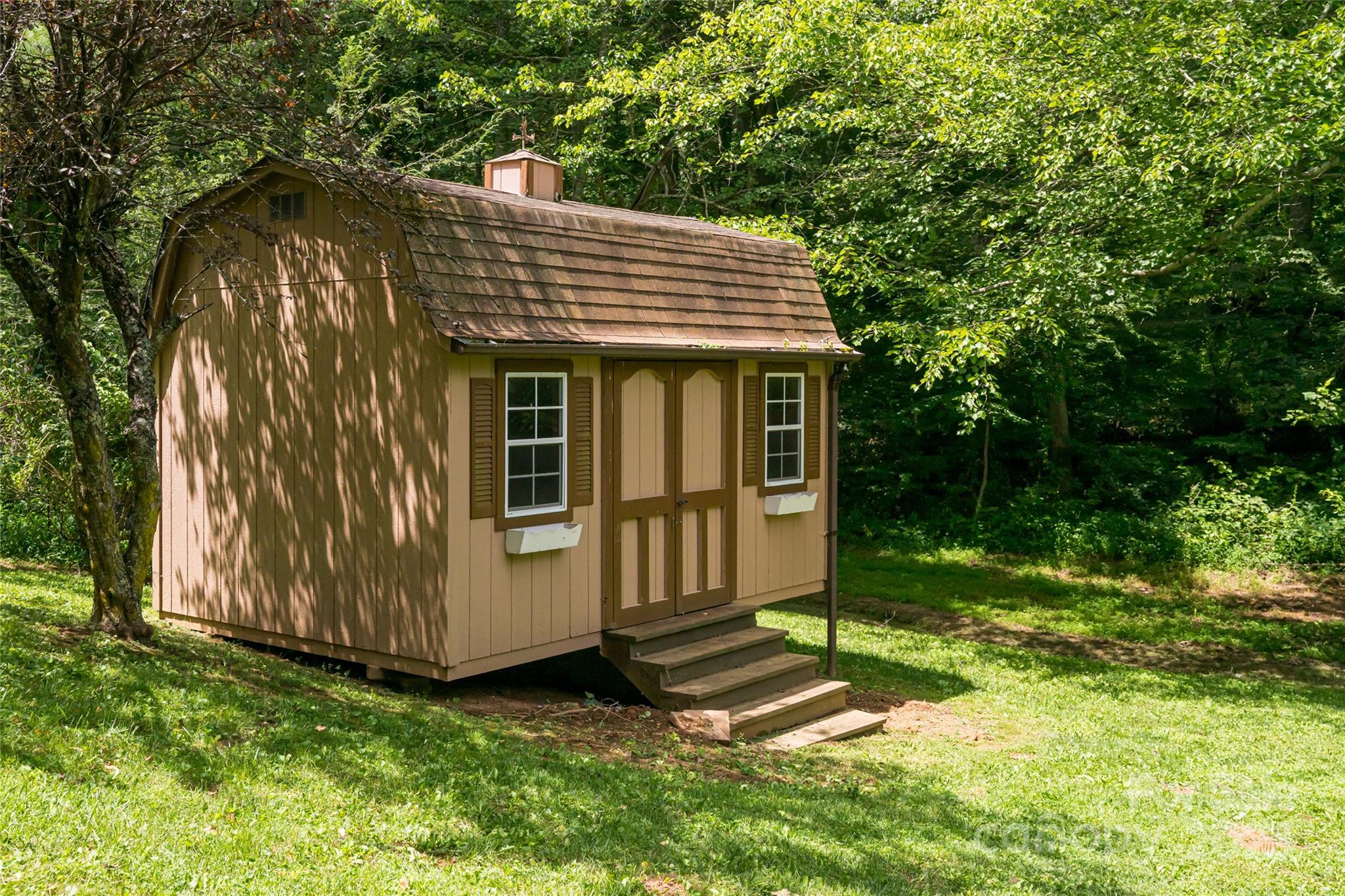 25 Elkins Branch Road Weaverville NC 28787