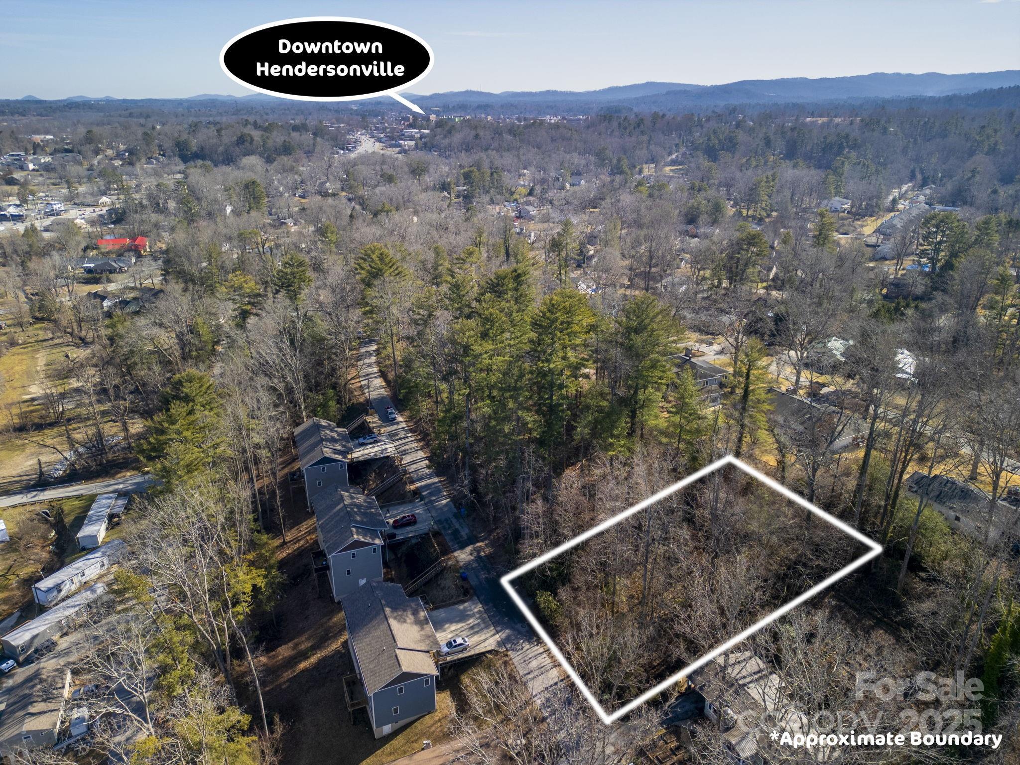 00 Upper Ridgewood Boulevard Hendersonville NC 28739